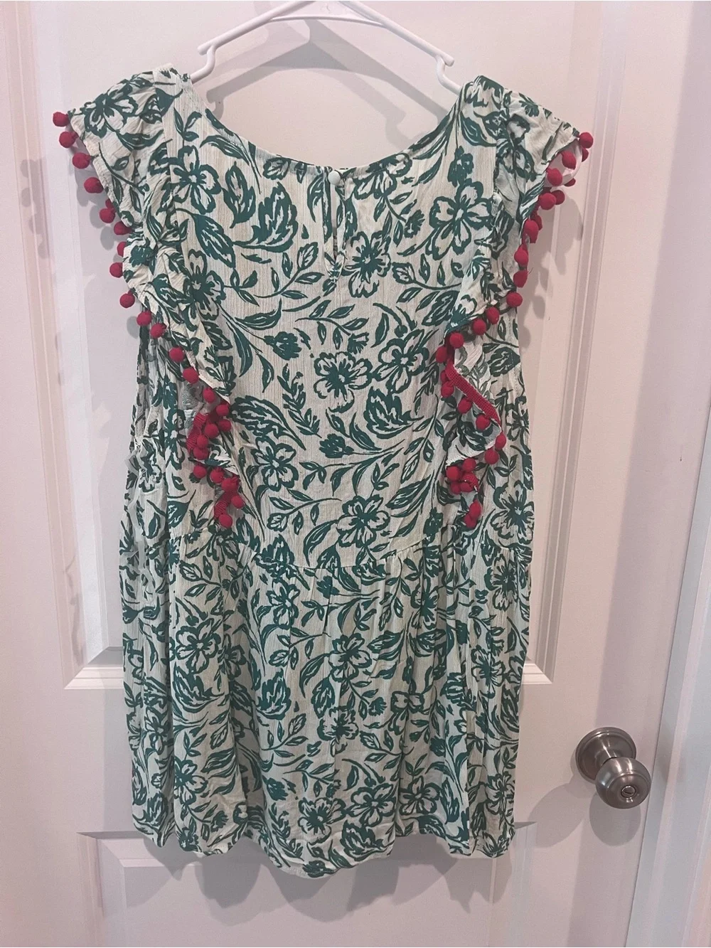 NWT Savanna Jane Green Floral Tunic with Red Embroidery Size Large - Picture 9 of 14